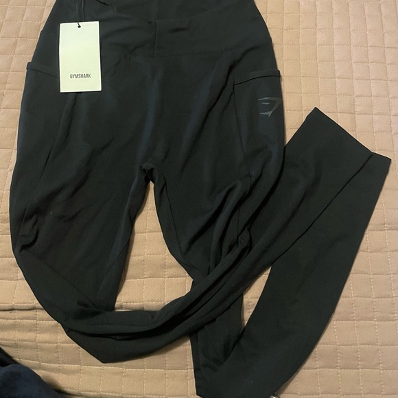 Gymshark leggings - Picture 2 of 3